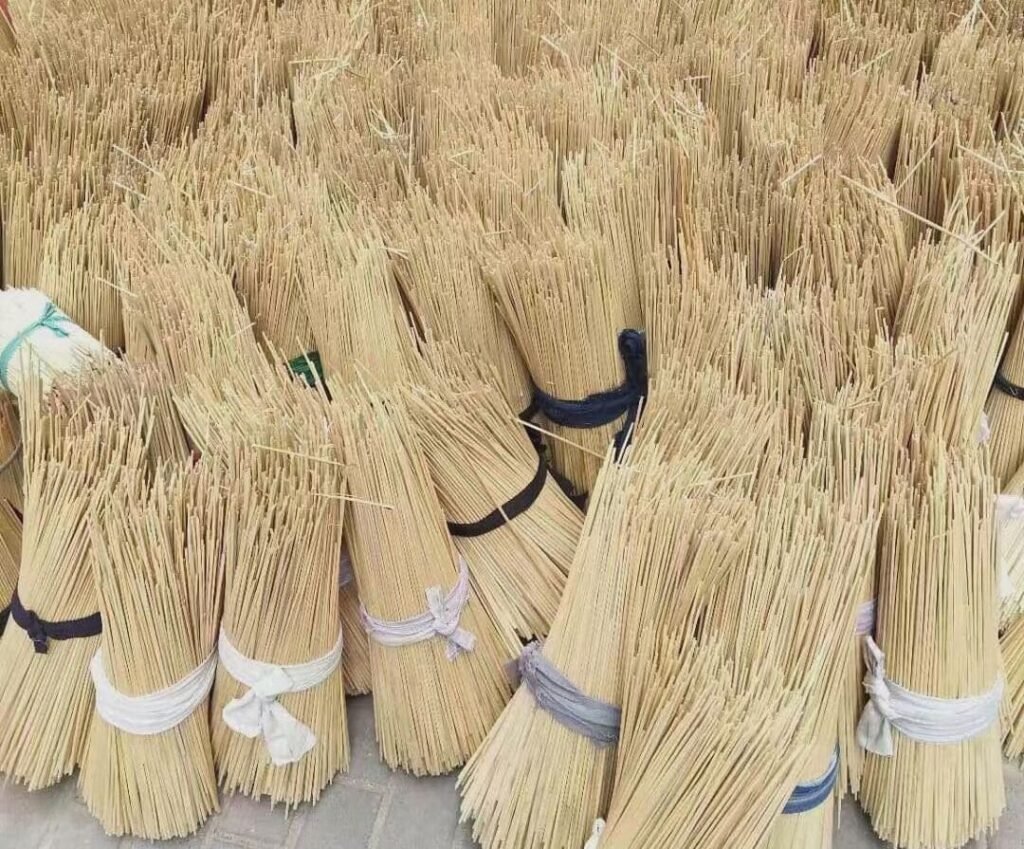 Straw Marquetry Materials